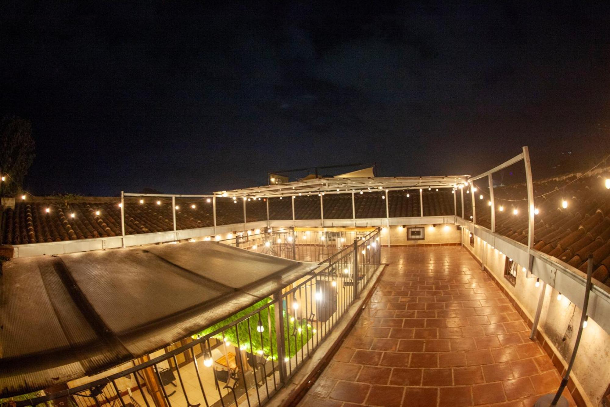 Hostel Hot Chipilin Antigua Exterior foto